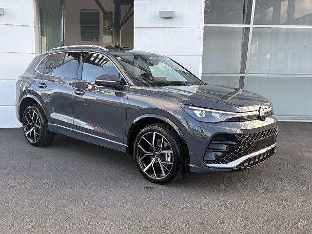 2025 Volkswagen Tiguan R-LINE 2.0 4MOTION