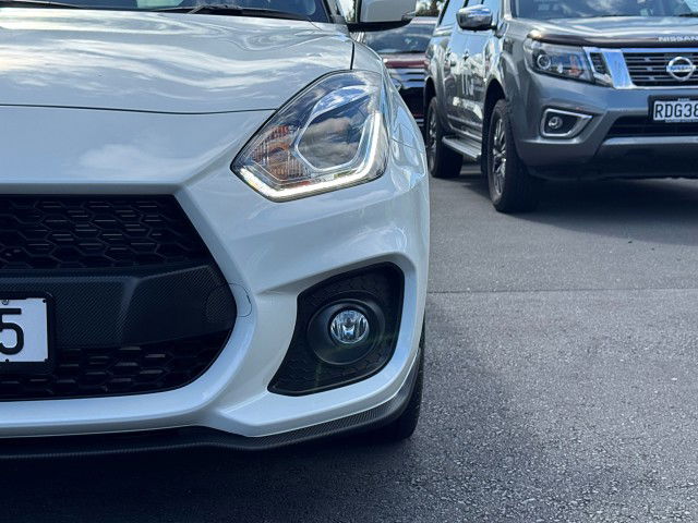 2022 Suzuki Swift Sport Manual
