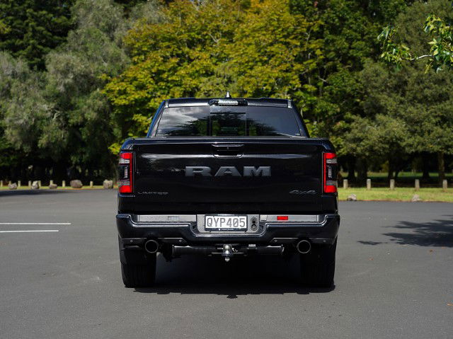 2022 RAM 1500 DT Limited Night Edition 5.7P HEMI V8 4WD 8A
