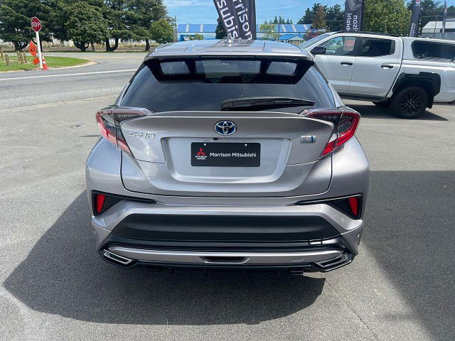 2017 Toyota C-HRG