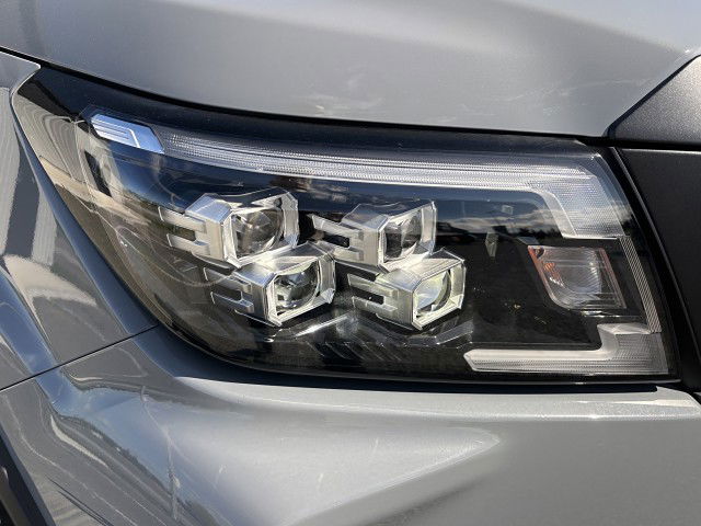 2024 Nissan Navara Pro-4X 4WD