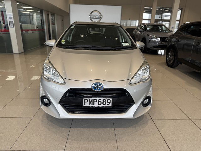 2017 Toyota Aqua Hybrid 1496cc