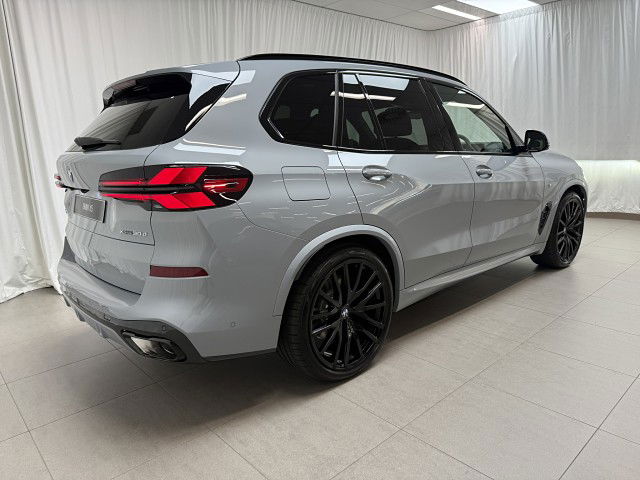2025 BMW X5 12EV xDrive30d