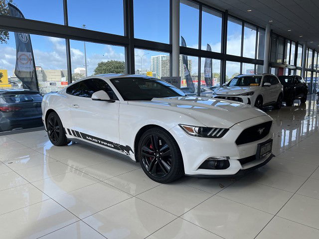 2018 Ford Mustang 2.3L Fastback At 2.3