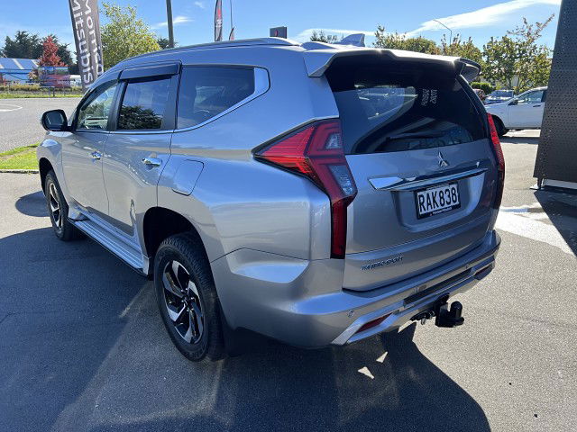 2025 Mitsubishi Pajero Sport 2.4D VRX 4WD 8AT