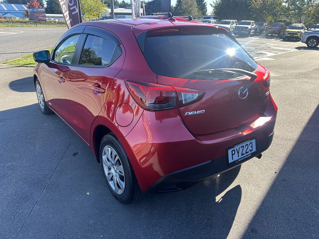 2014 Mazda Demio