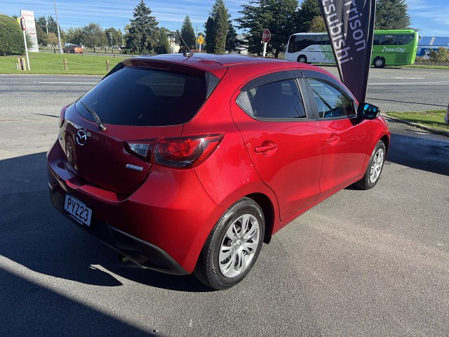 2014 Mazda Demio