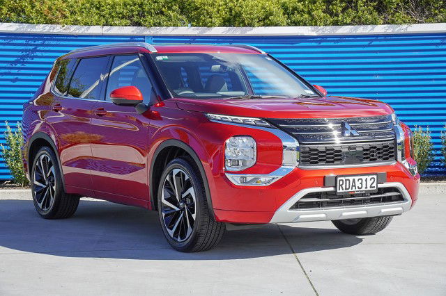 2025 Mitsubishi Outlander 2.5P VRX 4WD CVT