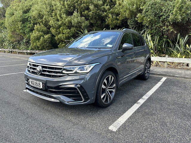 2021 Volkswagen Tiguan TSI R-Line 4WD 2.0PT