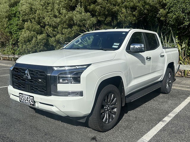 2024 Mitsubishi Triton GLXR 4WD