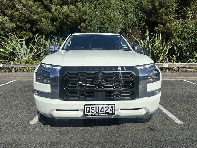2024 Mitsubishi Triton GLXR 4WD