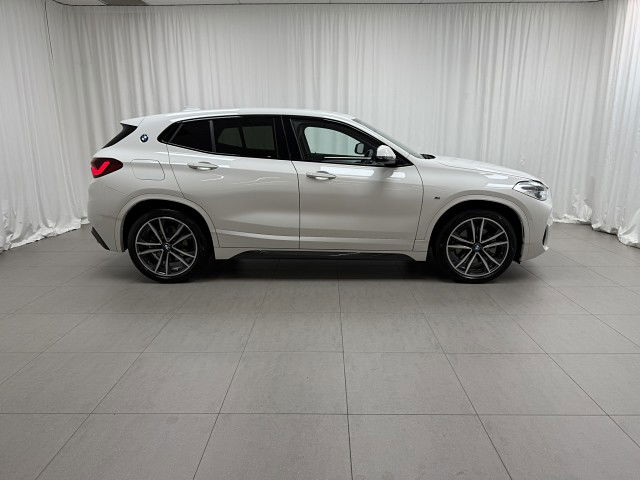 2021 BMW X2 xDrive20i M-Sport + Comfort