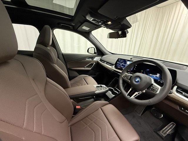 2025 BMW iX1 62EF xDrive30