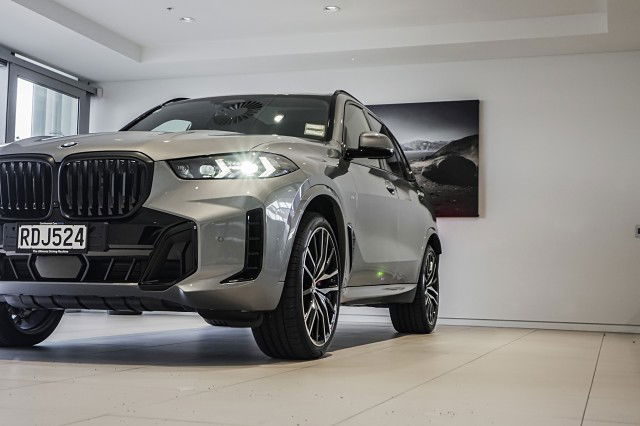 2025 BMW X5 xDrive30d
