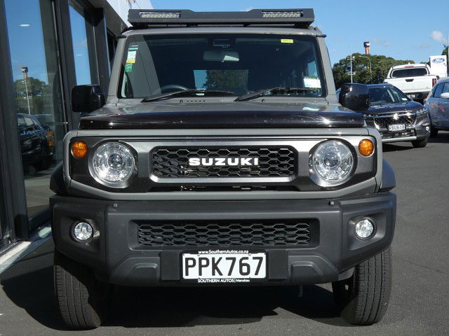 2022 Suzuki Jimny Sierra 1.5p/4wd/4at