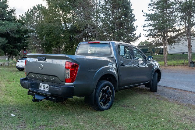 2021 Nissan Navara SL 2WD Manual