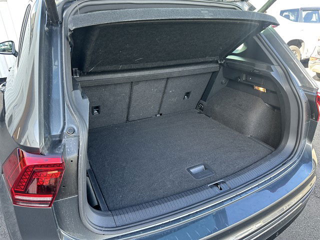 2017 Volkswagen Tiguan TSI R-Line 4MOTION 2
