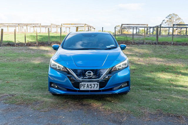 2022 Nissan LEAF 62KW
