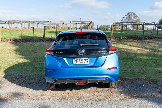 2022 Nissan LEAF 62KW