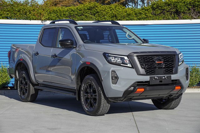 2025 Nissan Navara 2.3T Diesel PRO-4X D/C W/S 4WD