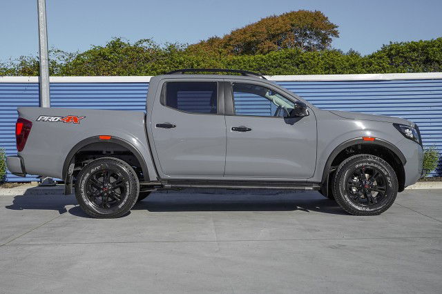 2025 Nissan Navara 2.3T Diesel PRO-4X D/C W/S 4WD