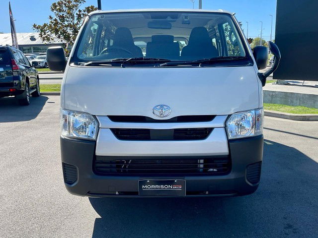 2020 Toyota Hiace 5DR Petrol