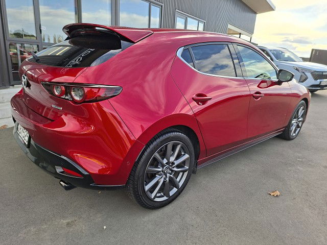 2020 Mazda SP20