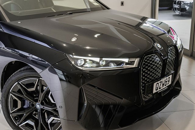 2024 BMW iX IXdrive40