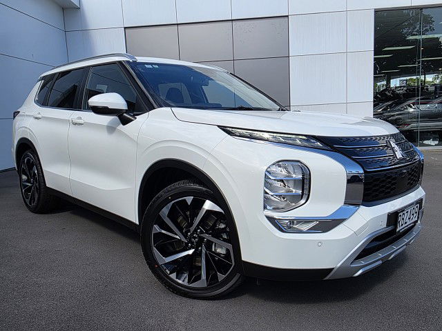 2025 Mitsubishi Outlander Xls 2.5P/Cvt