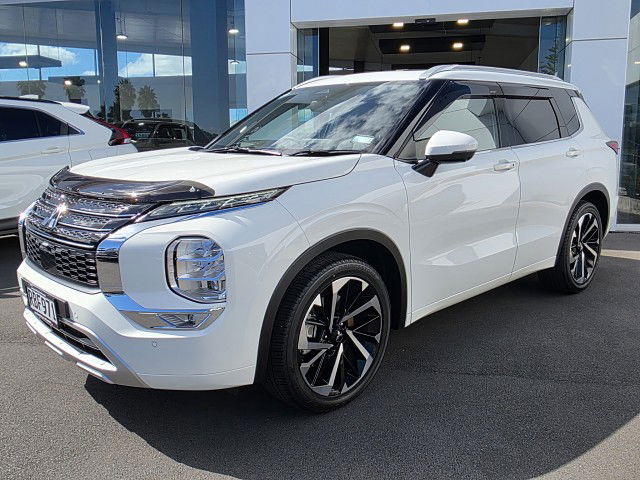 2025 Mitsubishi Outlander Vrx 2.5P/Cvt