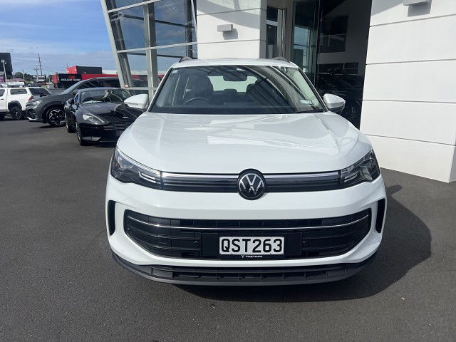 2024 Volkswagen Tiguan LIFE 1.4TSI