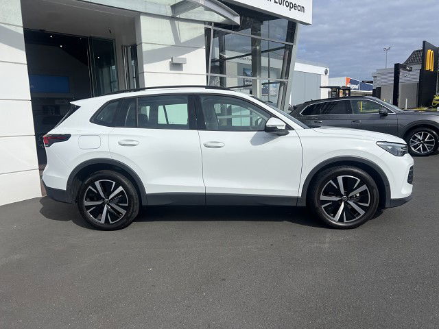 2024 Volkswagen Tiguan LIFE 1.4TSI