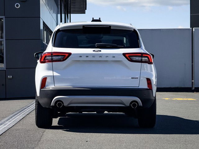 2024 Ford Escape Titanium 2.5Ph