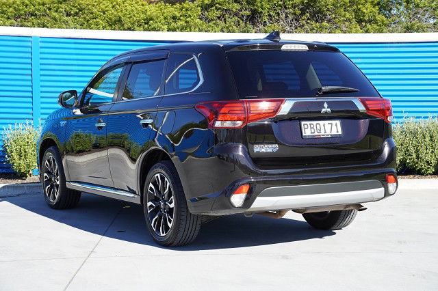 2016 Mitsubishi Outlander 2.0 PHEV 5Dr