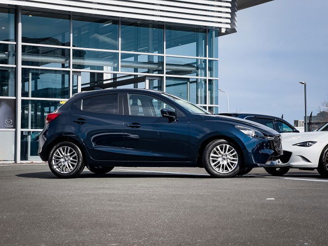2025 Mazda 2 Limited 1.5L