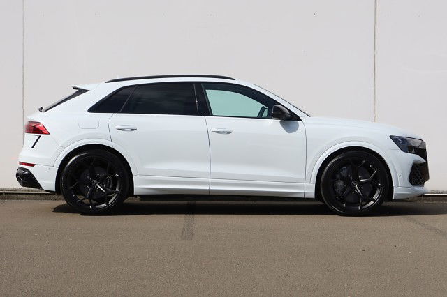 2025 Audi RS Q8 4.0 TFSI 441kW