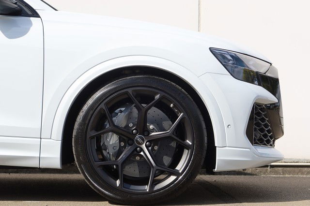 2025 Audi RS Q8 4.0 TFSI 441kW