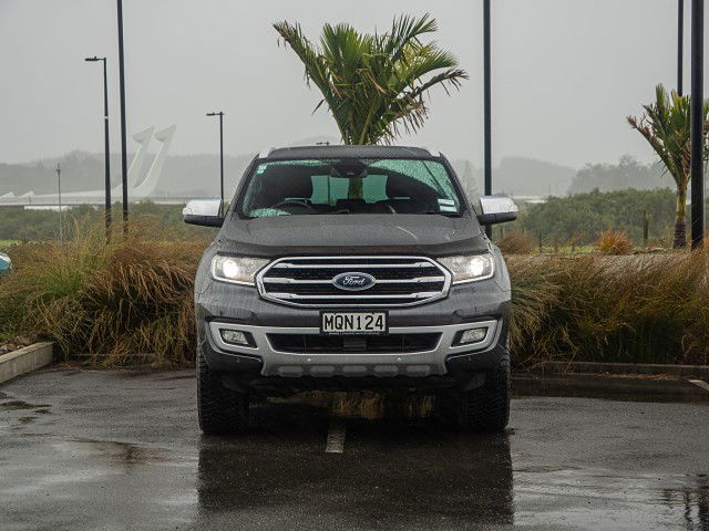 2020 Ford Everest Titanium