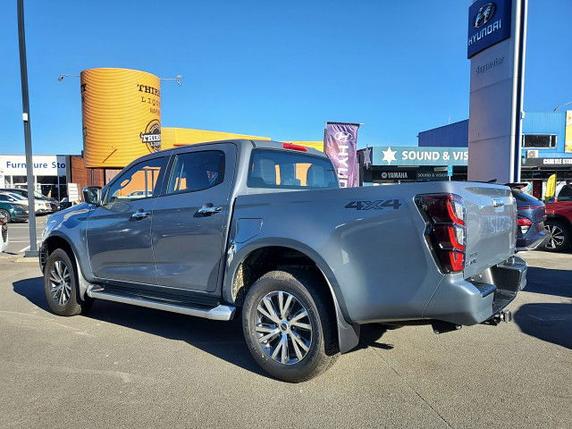 2025 Isuzu D-Max LS 3.0 Diesel D/Cab 4WD Auto