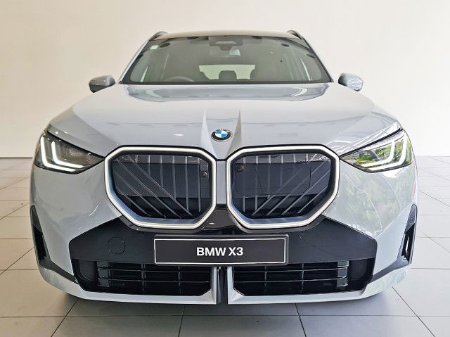 2025 BMW X3 30e xDrive Comfort Package