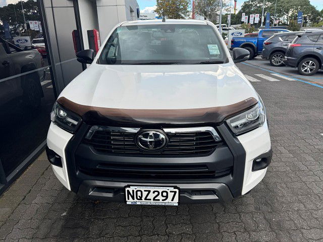 2021 Toyota Hilux SR5 CRUISER 4WD