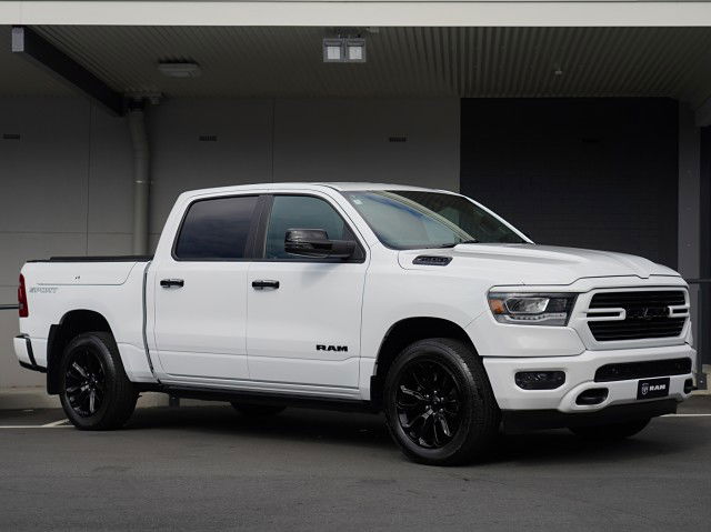 2025 RAM 1500 Laramie Sport Midnight Edition 5.7P 4WD 8A 4Dr Ute
