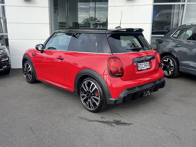 2022 MINI Hatch JCW 2.0P 8A