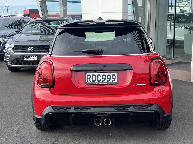 2022 MINI Hatch JCW 2.0P 8A