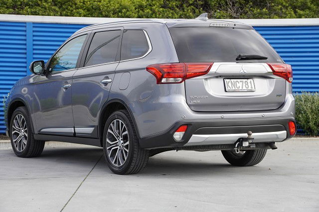 2017 Mitsubishi Outlander VRX 4WD 2.3D 6AT 5Dr Wagon