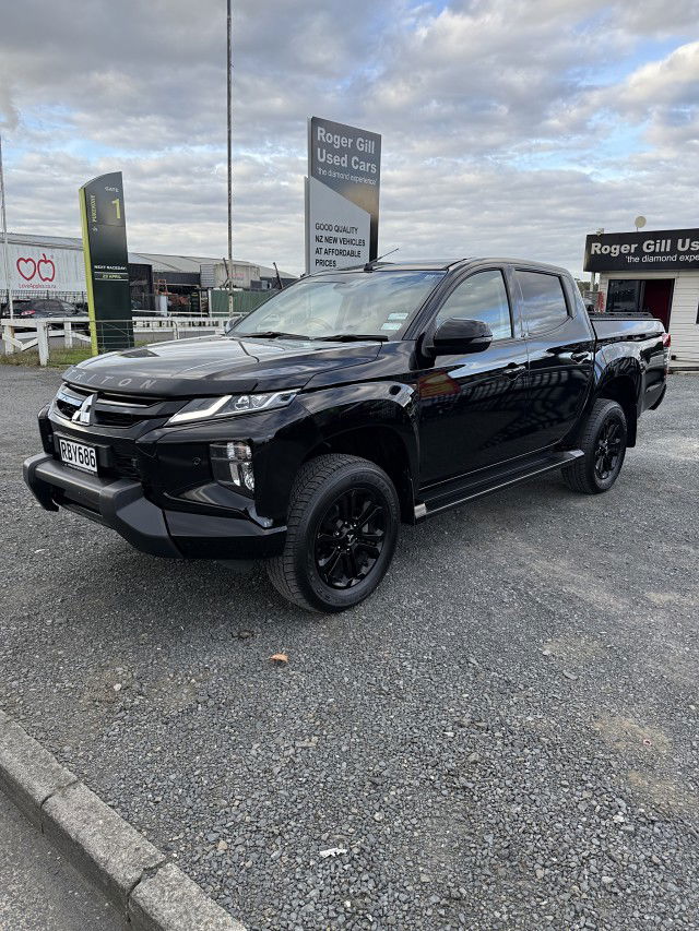2023 Mitsubishi Triton DC WS 2.4D GSR 4WD 6AT