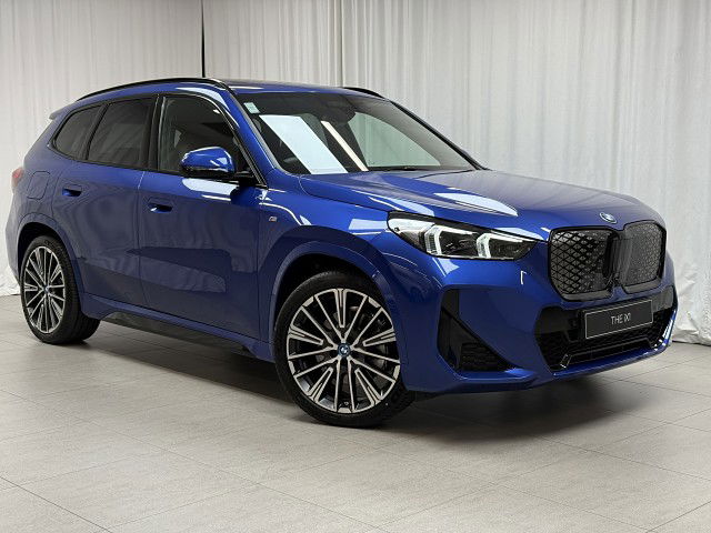 2025 BMW iX1 62EF xDrive30