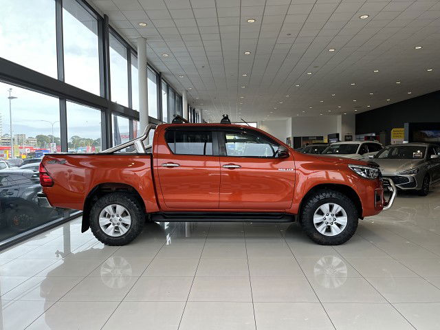 2019 Toyota Hilux Sr5 Td Dc 2.8D/4Wd