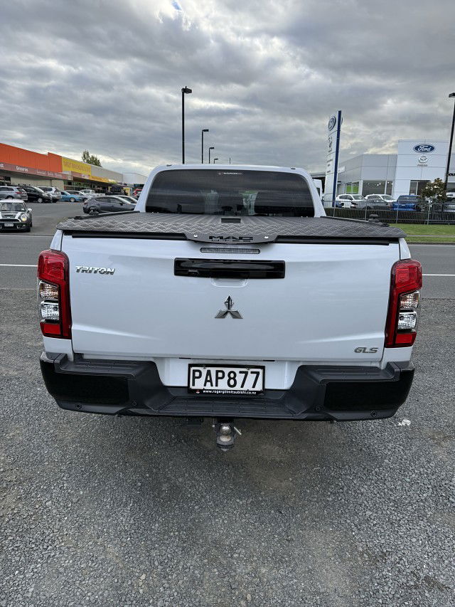 2022 Mitsubishi Triton GLSB 4WD DC 2.4D