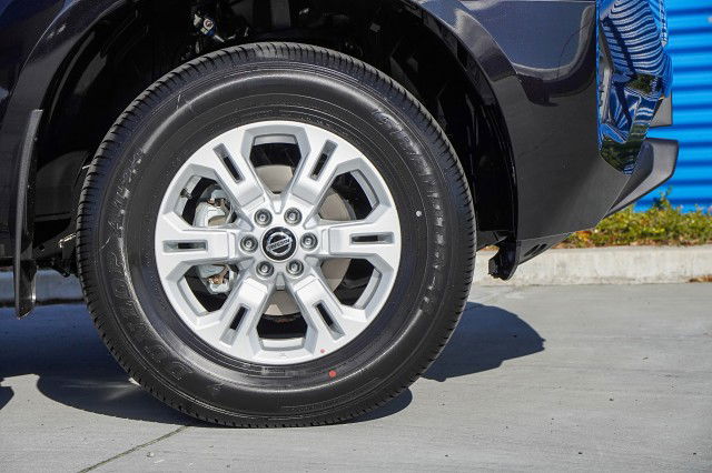 2025 Nissan Navara 2.3L Turbo Diesel ST D/C W/S 4WD